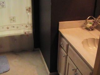 Bathroom2
